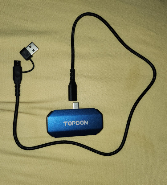 TOPDON TC001 câble.jpg